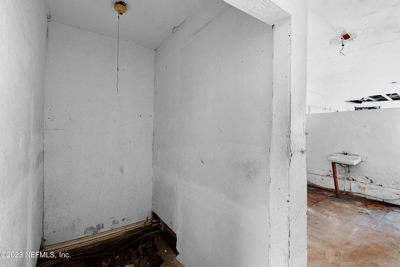 3101 Moncrief Road, Jacksonville, FL 32209 Photo