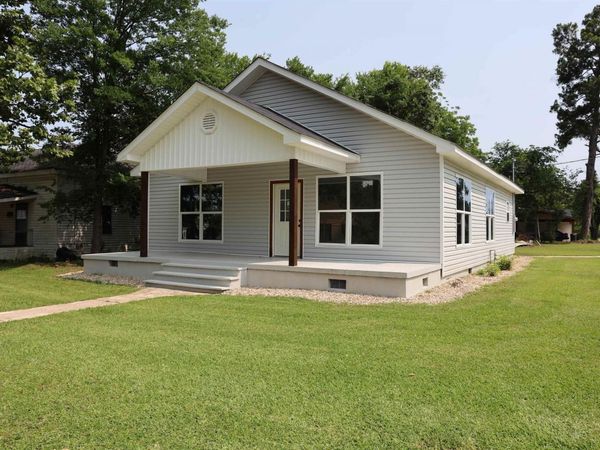 203 W Central, Warren, AR 71671