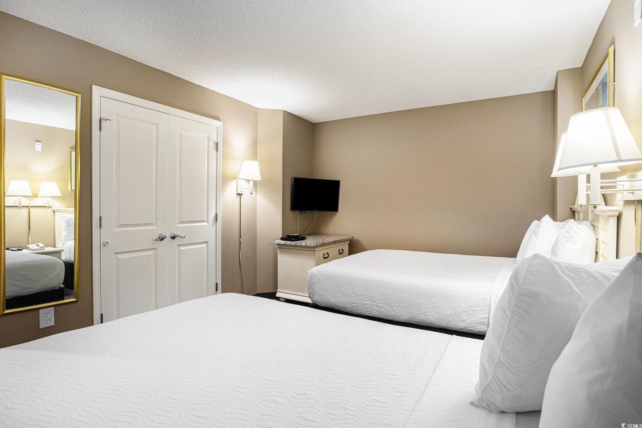 300 N Ocean Blvd. Photo 19