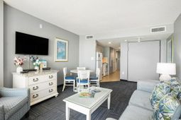 300 N Ocean Blvd. photo 4