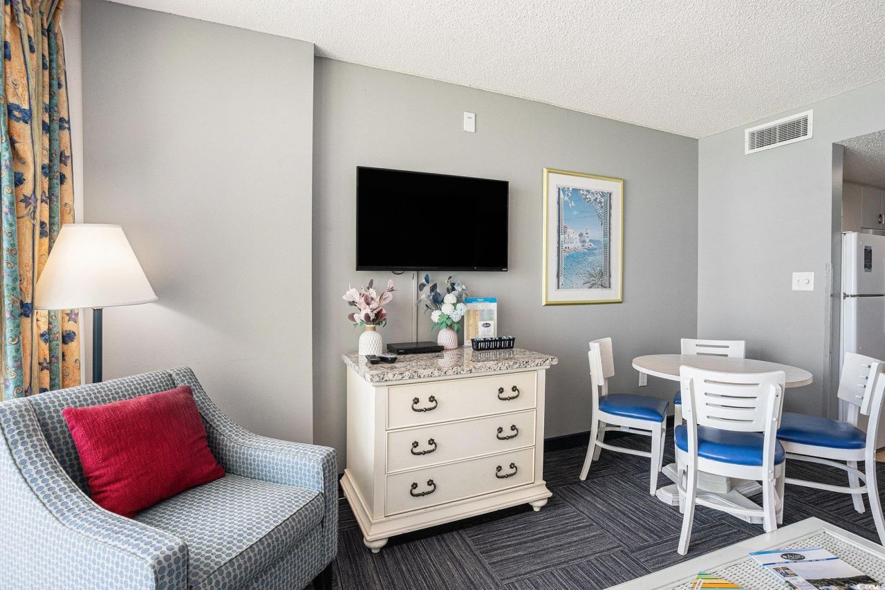 300 N Ocean Blvd. Photo 7