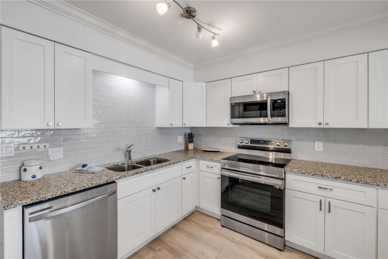 2122 S Atlantic Avenue, Unit 2122, New Smyrna Beach, FL 32169 Photo