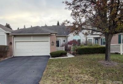 692 Brockmoor Lane, Bloomfield Hills, MI 48304 Main Photo