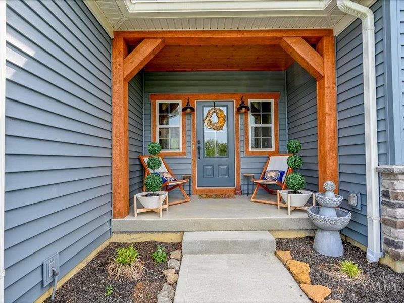 905 Garden View Circle, Morrow, OH 45152 Photo 2