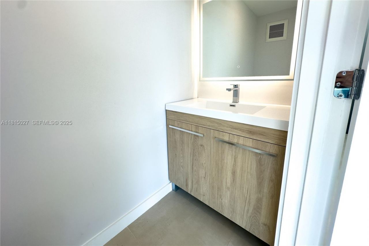 94825 Overseas Hwy 220, Key Largo, FL 33037 Photo