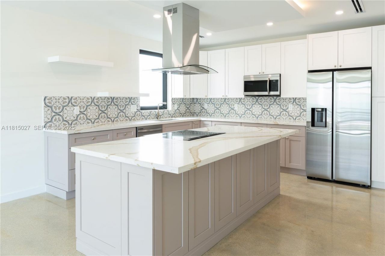 94825 Overseas Hwy 220, Key Largo, FL 33037 Photo