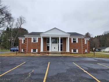 1021 Schneider Street SE, North Canton, OH 44720