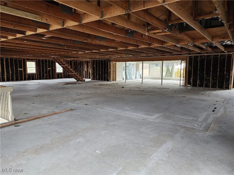 1021 Schneider Street SE, North Canton, OH 44720 Photo 6