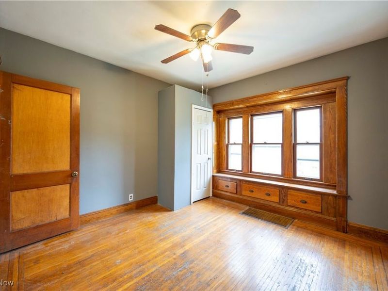 5210 Theodore Street, Maple Heights, OH 44137 Photo 13