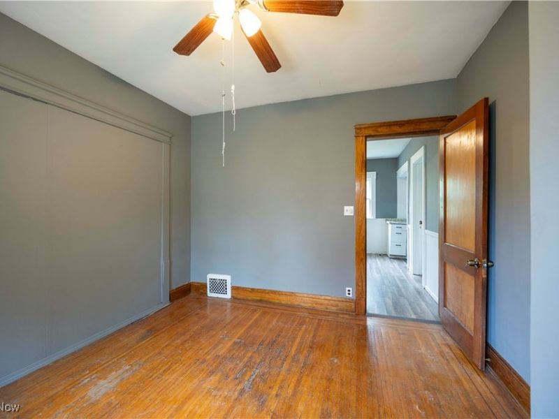 5210 Theodore Street, Maple Heights, OH 44137 Photo 15