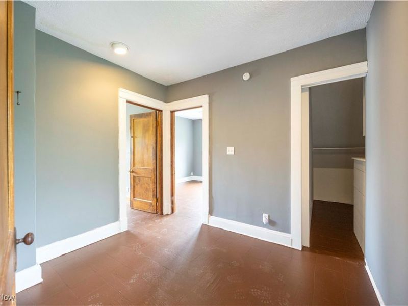 5210 Theodore Street, Maple Heights, OH 44137 Photo 24