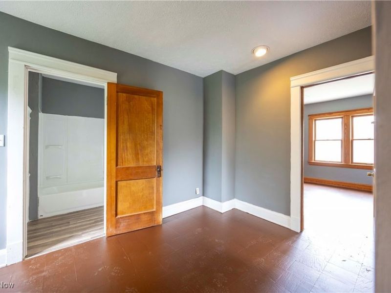 5210 Theodore Street, Maple Heights, OH 44137 Photo 25