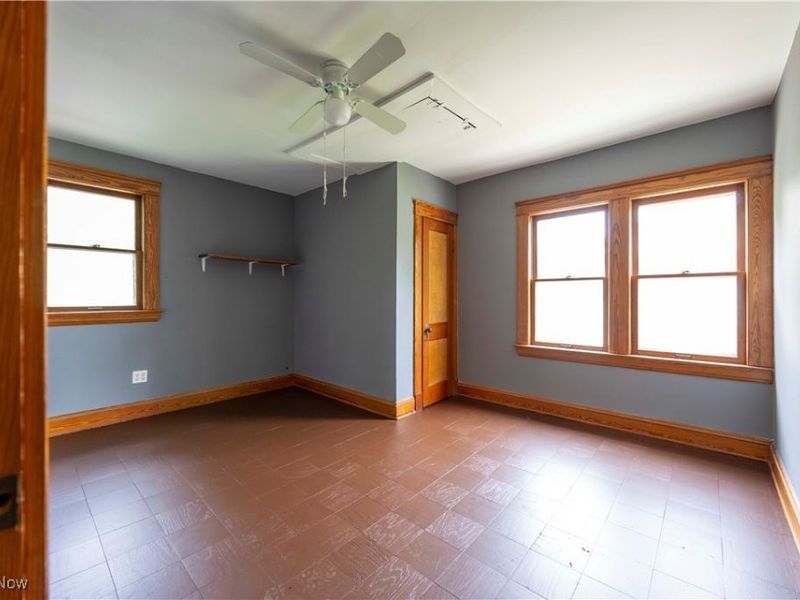 5210 Theodore Street, Maple Heights, OH 44137 Photo 27