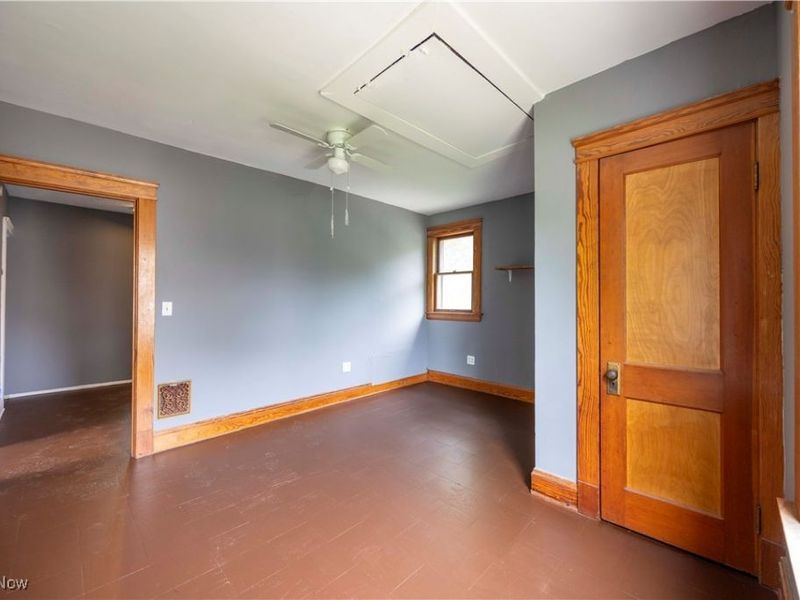 5210 Theodore Street, Maple Heights, OH 44137 Photo 28