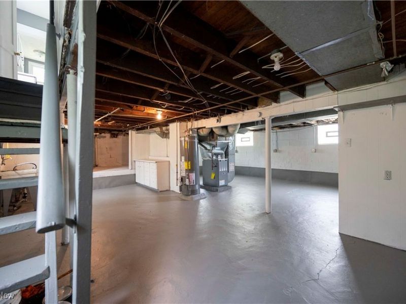 5210 Theodore Street, Maple Heights, OH 44137 Photo 30