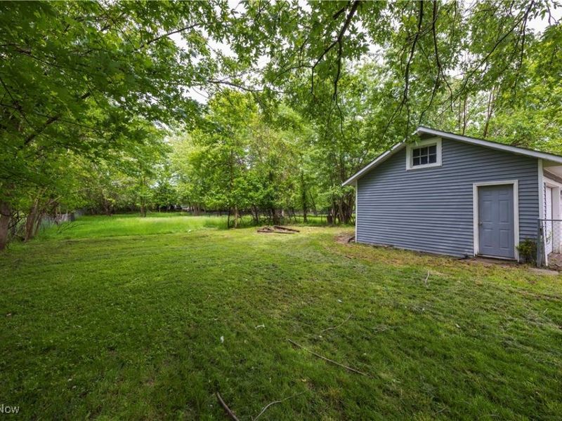 5210 Theodore Street, Maple Heights, OH 44137 Photo 37