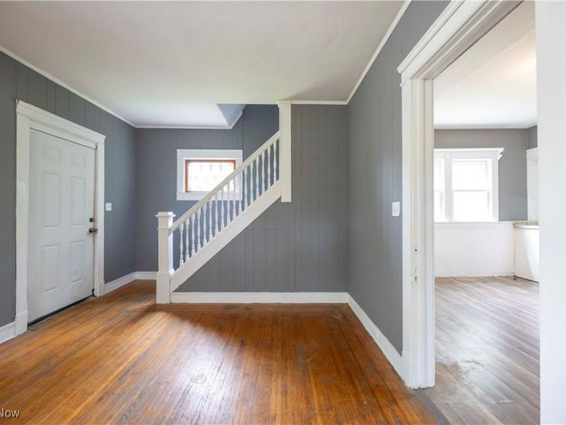 5210 Theodore Street, Maple Heights, OH 44137 Photo 6