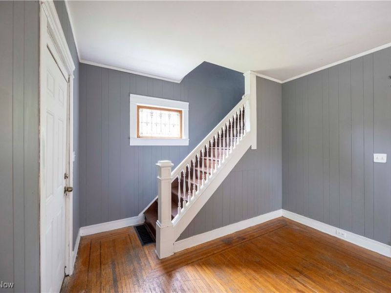 5210 Theodore Street, Maple Heights, OH 44137 Photo 7