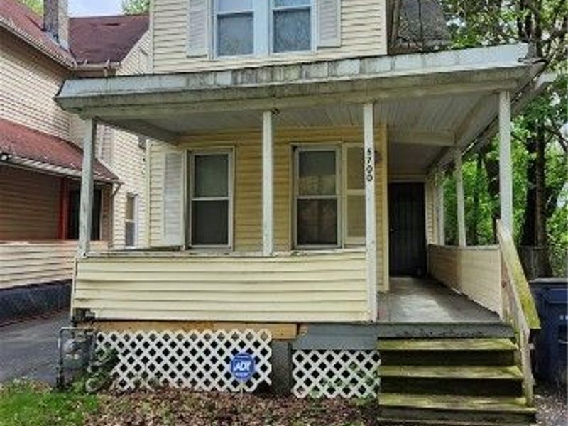6700 Whitney Avenue, Cleveland, OH 44103 Photo 1