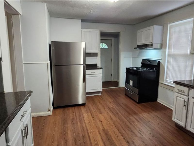 6700 Whitney Avenue, Cleveland, OH 44103 Photo 8