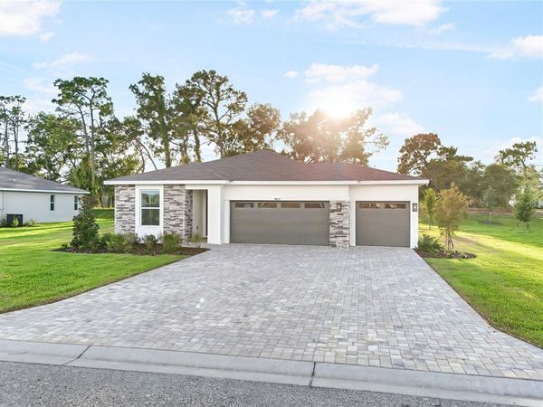 9127 PLAYERS DRIVE, WEEKI WACHEE, FL 34613