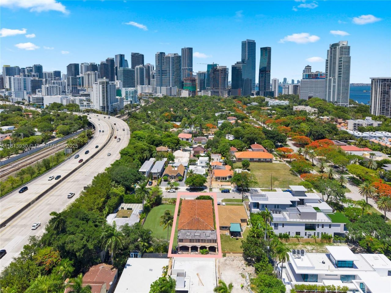 30 SW 21st Rd, Miami, FL 33129 Photo