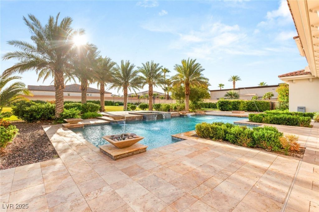 8895 S Tenaya Way, Las Vegas, NV 89113