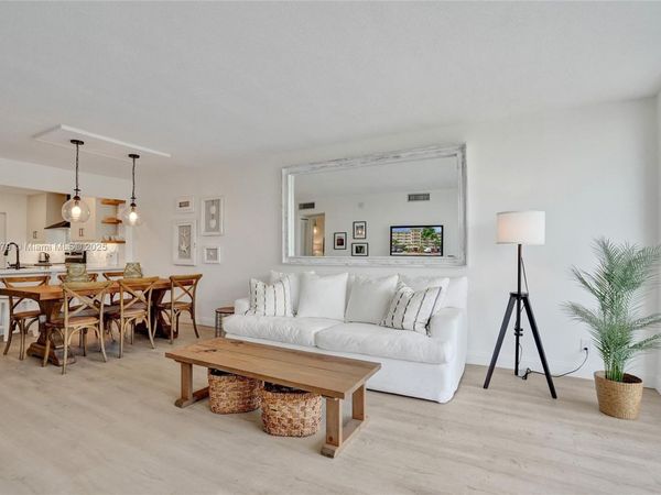 3150 N Course Ln, Unit 405, Pompano Beach, FL 33069