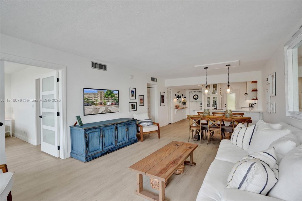 3150 N Course Ln, Unit 405, Pompano Beach, FL 33069 Photo