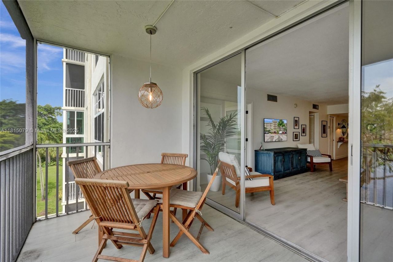 3150 N Course Ln, Unit 405, Pompano Beach, FL 33069 Photo