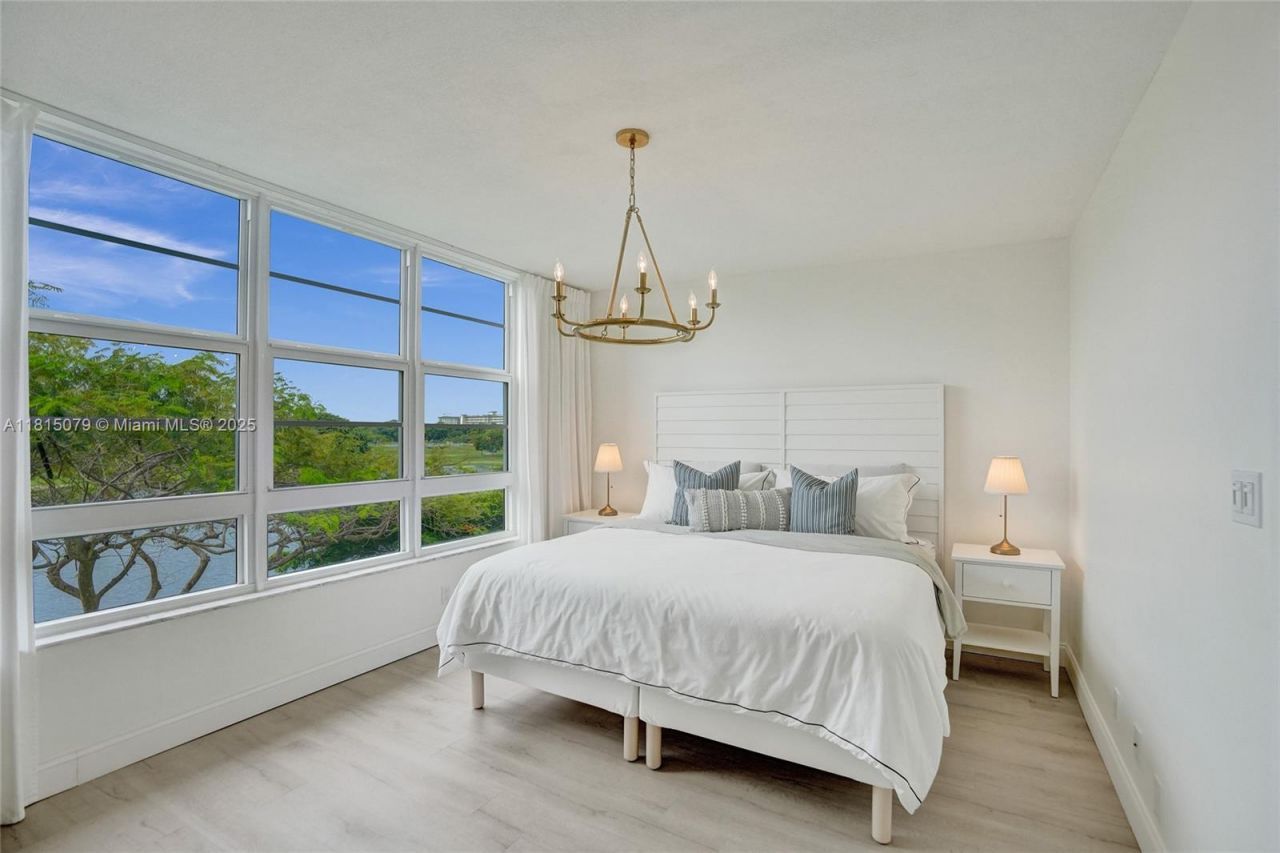 3150 N Course Ln, Unit 405, Pompano Beach, FL 33069 Photo