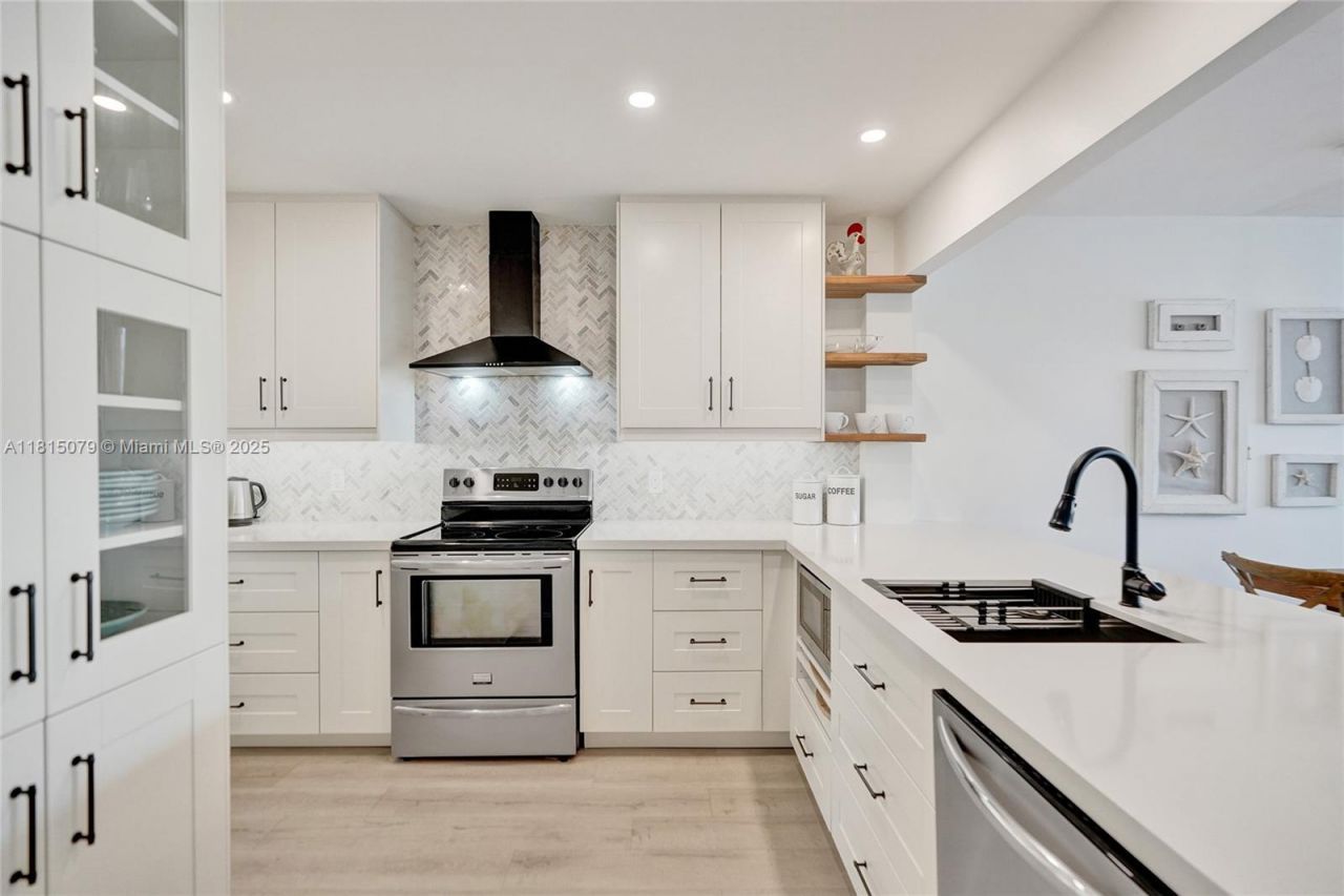 3150 N Course Ln, Unit 405, Pompano Beach, FL 33069 Photo