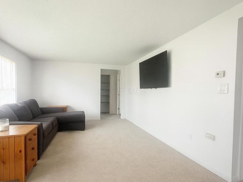 53 State Street, Jeffersonville, OH 43128 Photo 2