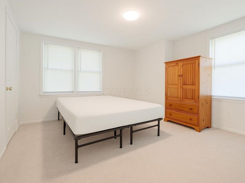 53 State Street, Jeffersonville, OH 43128 Photo 6