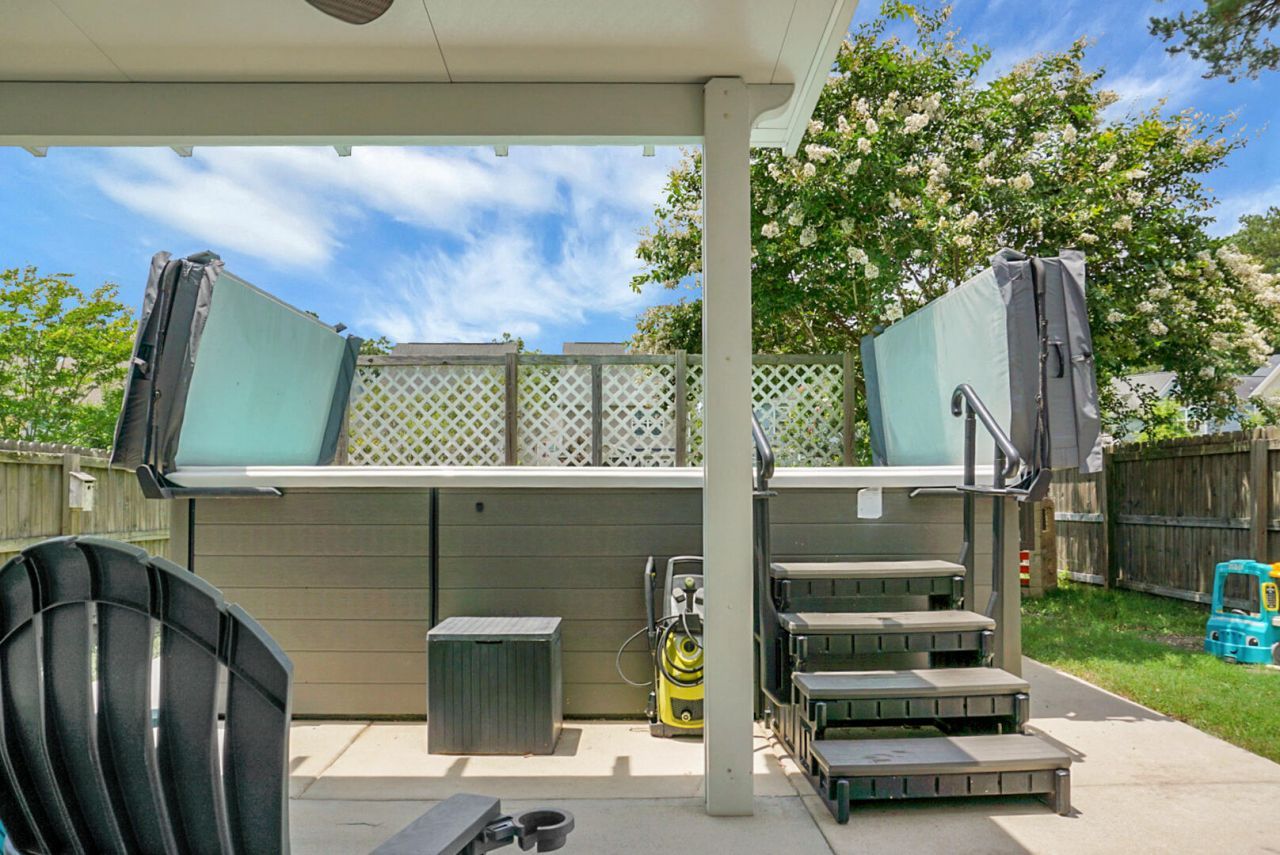 8921 Skipping Rock Lane Photo 34