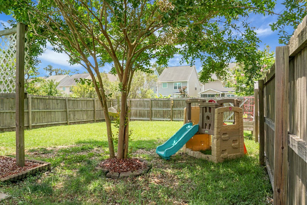 8921 Skipping Rock Lane Photo 40