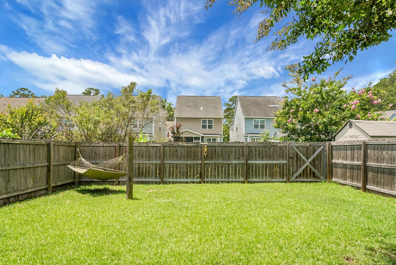 8921 Skipping Rock Lane Photo 41