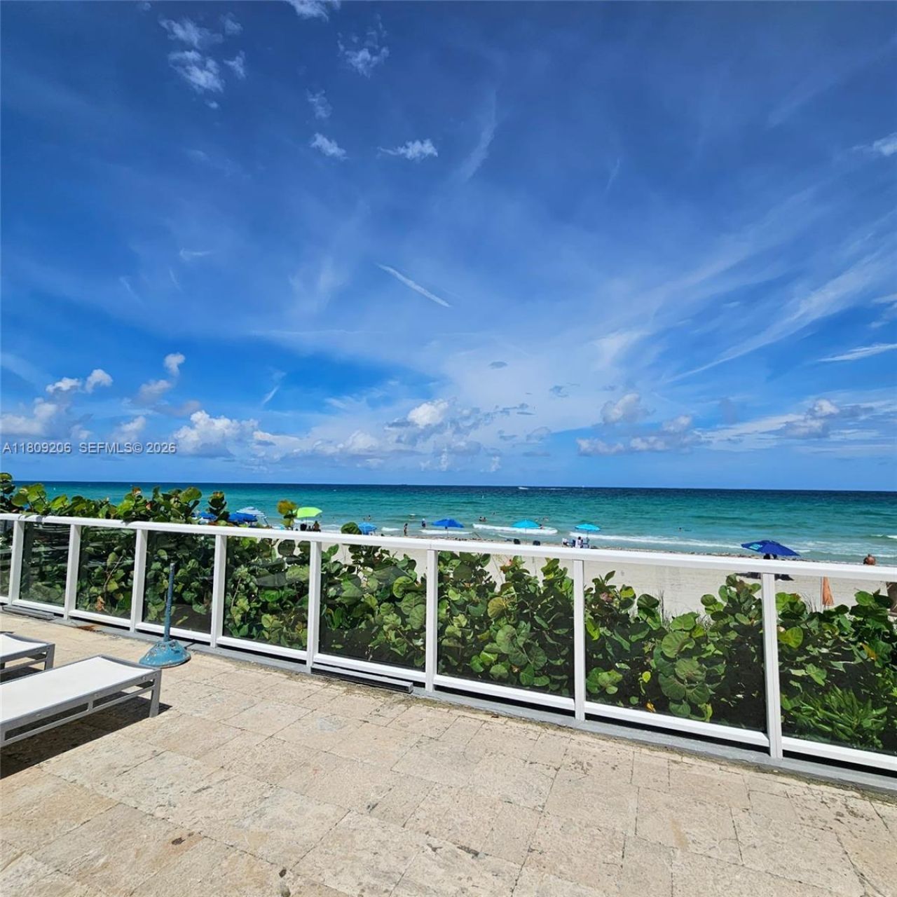 19201 Collins Ave, Unit 427, Sunny Isles Beach, FL 33160 Photo