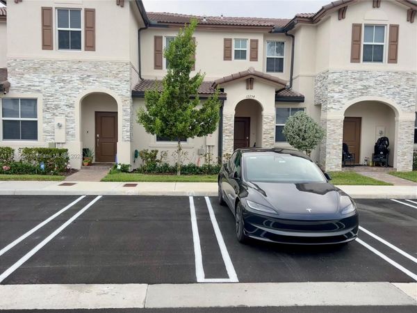 12254 NW 24th Pl, Miami, FL 33167