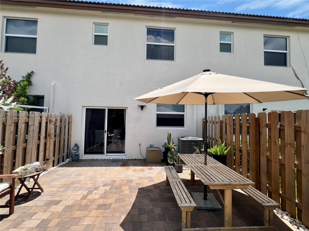 12254 NW 24th Pl, Miami, FL 33167 Photo