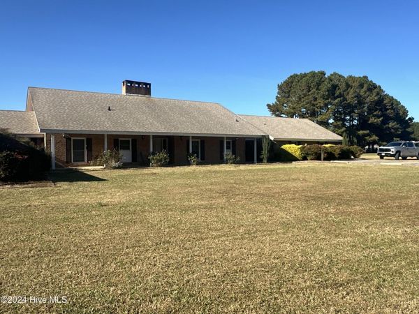 500 Weston Road, Creswell, NC 27928