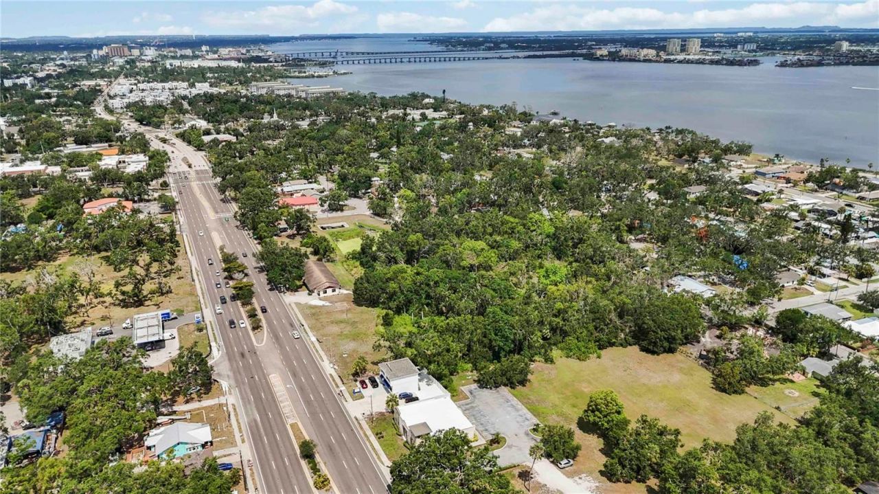 315 18th Street E, Bradenton, FL 34208 Photo