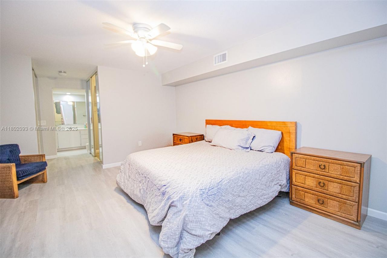 1410 14th Ter, Unit 1410, Palm Beach Gardens, FL 33418 Photo