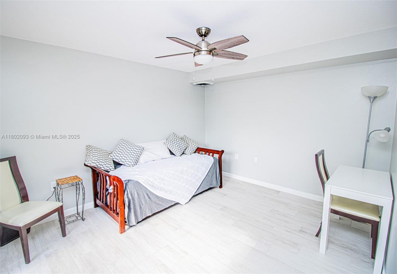 1410 14th Ter, Unit 1410, Palm Beach Gardens, FL 33418 Photo