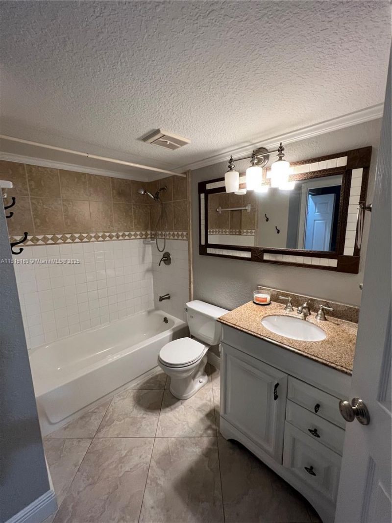 1097 Coral Club Dr, Unit 1097, Coral Springs, FL 33071 Photo