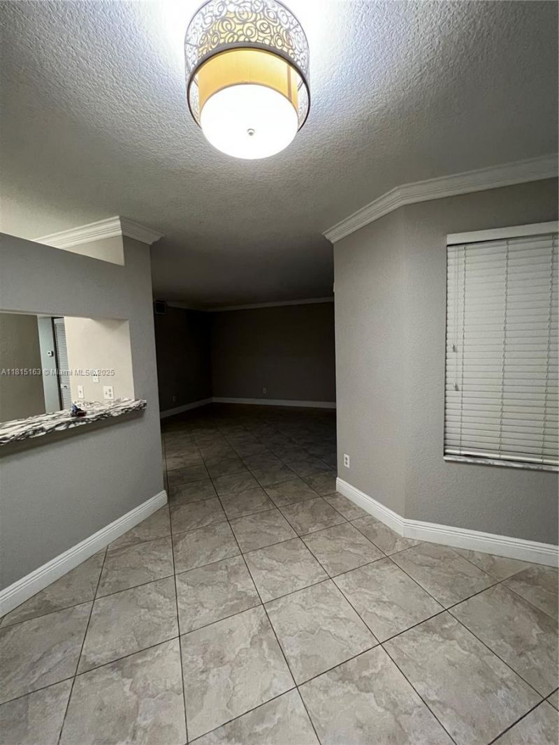 1097 Coral Club Dr, Unit 1097, Coral Springs, FL 33071 Photo