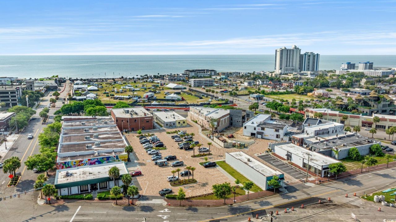 806 N Oak St. Photo 27