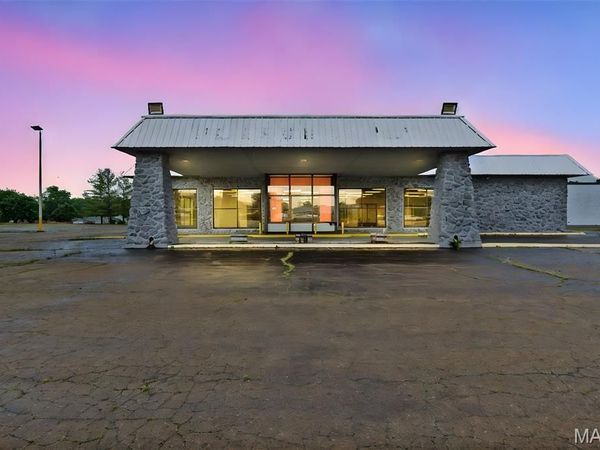 610 Ste Genevieve Drive, Ste Genevieve, MO 63670