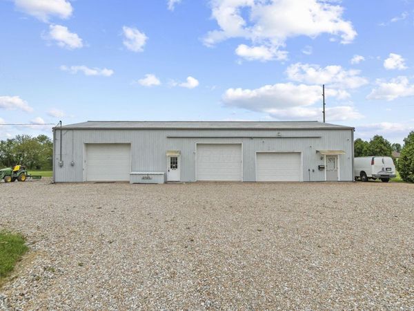 5814 Outville Road SW, Pataskala, OH 43062