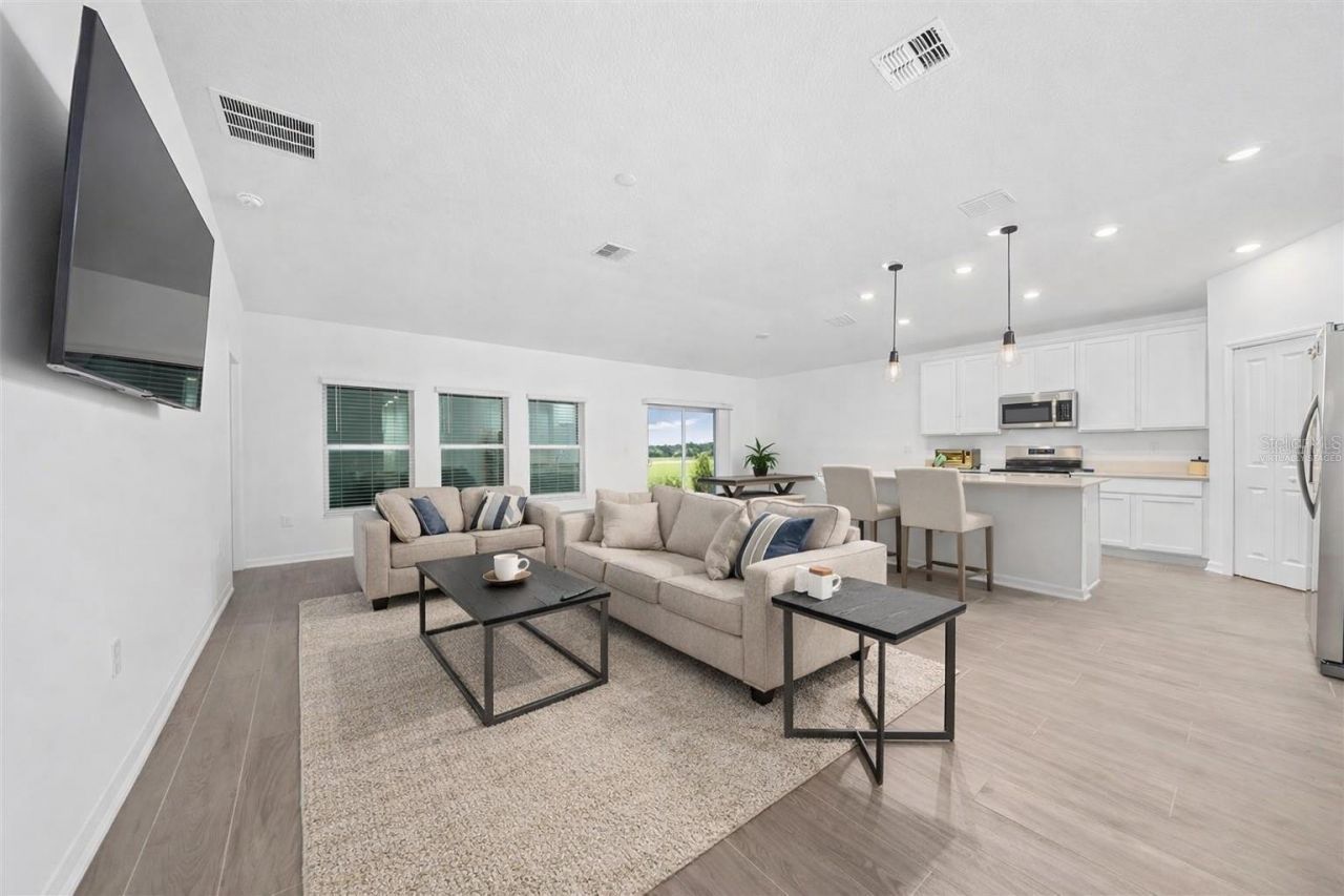 3977 Willowbrook Drive, Edgewater, FL 32141 Photo